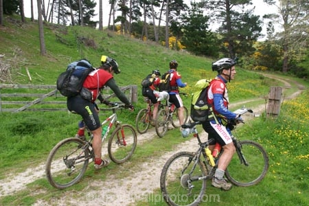 Southern-Traverse;Southern-Traverse-2003;Southern-Traverse-Adventure-Race;Dunedin;Otago;New-Zealand;Team-Omnigraphics;Omnigraphics;Sponsor;Sponsored;athlete;athletes;endure;endurance;stamina;challenge;effort;marathon;long-distance;long_distance;team;teams;team-member;team-members;team_member;team_members;compete;competing;competition;competitor;competitors;race;racing;cycle;cycling;cyclist;cyclists;bicycle;bicycles;bike;biking;biker;bikers;mountain-bike;mountain-bikes;mountain-biker;mountain-bikers;helmet;helmets;pedal;pedals;pedaling;pedalling;road;roads;gravel