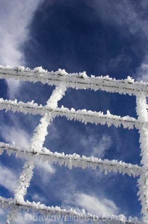 agricultural;agriculture;beautiful;calm;calmness;clean;clear;cold;Coldness;Color;Colour;country;countryside;Daytime;Exterior;farm;farming;farmland;farms;fence;fences;field;fields;freeze;freezes;freezing;freezing-fog;frost;Frosted;frosty;frozen;hexagon;hexagonal;high-country;hoar;hoar-frost;Hoarfrost;ice;ice-crystals;icy;idyllic;Landscape;Landscapes;meadow;meadows;natural;Nature;netting;new-zealand;Otago;Outdoor;Outdoors;Outside;paddock;paddocks;pasture;pastures;phenomena;phenomenon;rime;rural;Scenic;Scenics;season;seasonal;seasons;South-Island;spectacular;stunning;sutton;weather;White;winter;Wintertime;wintery;wintry;wire;wire-net;wire-netting;wires