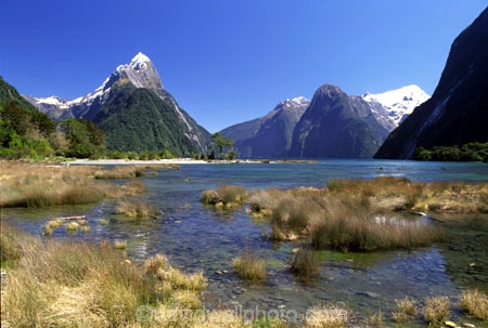 beautiful;beauty;bluff;bluffs;calm;calmness;cliff;cliffs;coast;coastal;coastline;fiord;fiords;fjord;fjords;majestic;middle-earth;mountain;mountains;natural;nature;peak;peaks;reflection;reflections;scene;scenic;sea;snow;snowy;sounds;south-west;southland;still;stillness;summit;summits;te-wahipounamu-south_west-new-zealand-world-hertitage-area;water