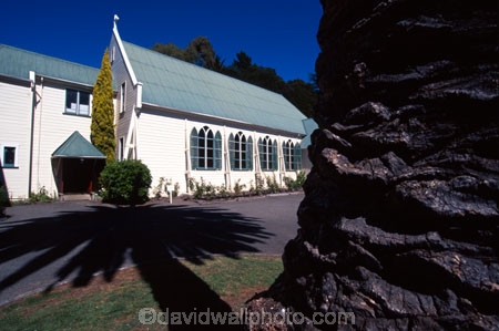 vine;vines;vineyard;vineyards;wine;wines;winery;wineries;grape;grapes;vintage;grapevine;horticulture;cultivation;historic;historical;chapel;monks;religious;church;churches;monastery
