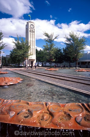 public;place;centre;public-place;pool;clock;town-clock;pool;pools;trees;fountain;clock-tower