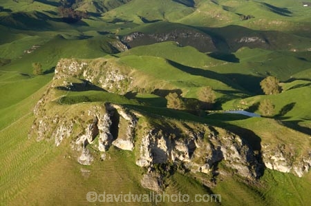 agricultural;agriculture;country;countryside;farm;farming;farmland;farms;field;fields;geological;geology;grass;green;Hawkes-Bay;Hawkes-Bay;Kohinurakau-Ra;Kohinurakau-Range;lush;meadow;meadows;N.I.;N.Z.;New-Zealand;NI;North-Is;North-Is.;North-Island;NZ;paddock;paddocks;pasture;pastures;rock;rock-formation;rock-formations;rock-outcrop;rock-outcrops;rock-tor;rock-torr;rock-torrs;rock-tors;rocks;rural;season;seasonal;seasons;spring;springtime;stone;verdant