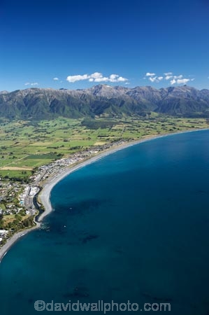 aerial;aerial-photo;aerial-photography;aerial-photos;aerial-view;aerial-views;aerials;coast;coastal;coastline;coastlines;coasts;Kaikoura;Marlborough;N.Z.;New-Zealand;NZ;ocean;S.I.;sea;Seaward-Kaikoura-Range;Seaward-Kaikoura-Ranges;shore;shoreline;shorelines;shores;SI;South-Island;water