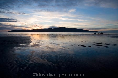 beach;beaches;calm;coast;coastal;coastline;coastlines;coasts;dusk;end-of-day;end-of-the-day;evening;foreshore;Kapiti-Coast;Kapiti-Is;Kapiti-Is.;Kapiti-Island;last-light;N.Z.;New-Zealand;nightfall;North-Is;North-Is.;North-Island;NZ;ocean;oceans;Otaheke-Strait;Paraparaumu;Paraparaumu-Beach;placid;quiet;Rauoterangi-Channel;reflection;reflections;sand;sandy;sea;seas;serene;shore;shoreline;shorelines;shores;sky;smooth;still;sunset;sunsets;Tasman-Sea;tidal;tides;Tikotu-Creek;Tikotu-Stream;tranquil;twilight;water