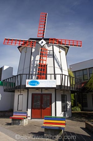 Dannevirke;N.I.;N.Z.;New-Zealand;NI;North-Is;North-Island;NZ;Tararua-District;Wairarapa;wind-mill;windmill;windmills