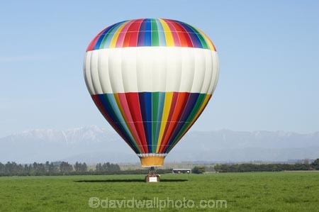 adventure;air;aviation;balloon;ballooning;balloons;canterbury;Canterbury-Plains;color;colorful;colour;colourful;flight;float;floating;fly;flying;holiday;holidaying;holidays;hot-air-balloon;hot-air-ballooning;hot-air-balloons;Hot_air-Balloon;hot_air-ballooning;hot_air-balloons;hotair-balloon;hotair-balloons;land;landing;Methven;mid-air;mid_air;New-Zealand;South-Island;sport;sports;touch-down;touchdown;tourism;tourist;tourists;transport;transportation;travel;traveler;traveling;traveller;travelling;vacation;vacationers;vacationing;vacations;zk_met