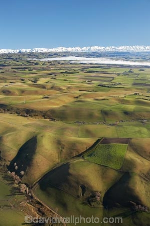 aerial;aerial-photo;aerial-photograph;aerial-photographs;aerial-photography;aerial-photos;aerial-view;aerial-views;aerials;agricultural;agriculture;Canterbury;cloud;clouds;cloudy;country;countryside;farm;farming;farmland;farms;field;fields;fog;foggy;fogs;Levels-Valley;meadow;meadows;mist;mists;misty;N.Z.;New-Zealand;NZ;paddock;paddocks;pasture;pastures;range;ranges;ridge;ridgeline;ridgelines;ridges;rural;S.I.;season;seasonal;seasons;SI;snow;snow-capped;snow_capped;snowcapped;snowy;Snowy-Mountains;South-Canterbury;South-Is;South-Island;southern-alps;winter