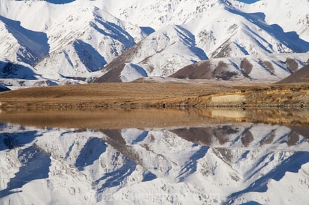 calm;Canterbury;Canterbury-Foothills;cold;Hakatere-Conservation-Park;lake;Lake-Heron;lakes;Mid-Canterbury;N.Z.;New-Zealand;NZ;placid;quiet;reflection;reflections;S.I.;season;seasonal;seasons;serene;SI;smooth;snow;snowy;South-Is;South-Island;still;Taylor-Range;tranquil;water;white;winter;wintery
