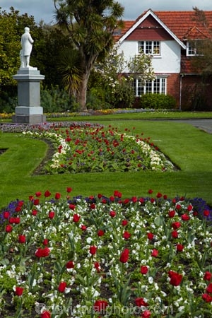 Botanic-Garden;Botanic-Gardens;Botanical-Garden;Botanical-Gardens;Canterbury;flower;flower-garden;flower-gardens;flowers;garden;gardens;N.Z.;New-Zealand;NZ;Robbie-Burns-statue;Robbie-Burns-statues;Robert-Burns-memorial;Robert-Burns-memorials;Robert-Burns-statue;Robert-Burns-statues;S.I.;season;seasonal;seasons;SI;South-Canterbury;South-Is;South-Is.;South-Island;spring;spring-time;spring_time;springtime;Sth-Is;Timaru;Timaru-Botanic-Garden;Timaru-Botanic-Gardens;Timaru-Botanical-Garden;Timaru-Botanical-Gardens;Timaru-Garden;Timaru-Gardens;tulip;tulips