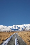 Canterbury;cold;countryside;gravel-road;gravel-roads;Hakatere-Conservation-Park;Lake-Heron;metal-road;metal-roads;metalled-road;metalled-roads;Mid-Canterbury;N.Z.;New-Zealand;NZ;road;roads;rural;S.I.;season;seasonal;seasons;SI;snow;snowy;South-Is;South-Island;Taylor-Range;white;winter;wintery