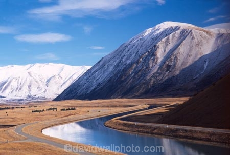 winter;snow;southern-alps;alpine;mountain;mountains;canals;reflection;reflections;water;power-scheme;hydro-power;electricity-generation;meridian;energy