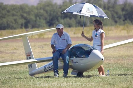 _B1A2108;aviate;aviation;aviator;aviators;flies;fly;flying;glide;glider;glider-pilot;glider-pilots;gliders;glides;gliding;n.z.;new-zealand;New-Zealand-Gliding-Grand-Prix;north-otago;nz;omarama;Otago;pilot;pilots;S.I.;sail-plane;sail-planes;sail-planing;sailplane;sail_plane;sailplane-pilot;sailplane-pilots;sailplanes;sail_planes;sailplaning;sail_planing;SI;south-island;Terry-Delore;Umbrella-Girl;Waitaki-District;waitaki-valley;wing;wings