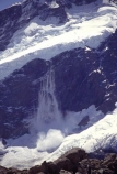 avalanches;glacier;glaciers;ice;snow;fall;falls;mountain;mountains;parks;cliff;cliffs;bluff;bluffs;landslide;landslides;icefall;icefalls