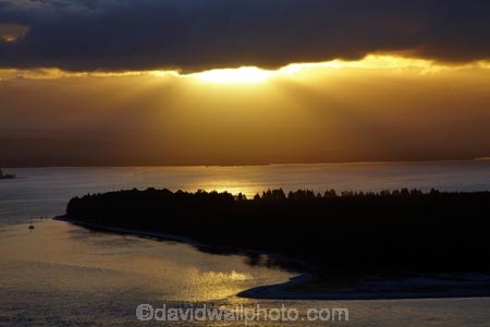 Bay-of-Plenty;dusk;evening;Matakana-Is;Matakana-Island;Mount-Maunganui;Mt-Maunganui;Mt.-Maunganui;N.I.;N.Z.;New-Zealand;NI;nightfall;North-Is;North-Is.;North-Island;NZ;sky;Sunset;sunsets;Tauranga;Tauranga-Entrance;Tauranga-Harbor;Tauranga-Harbour;twilight