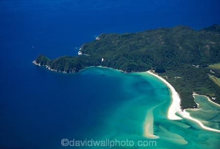 abel-tasman;abel-tasman-track;aerial;aerials;aqua;bars;beach;beaches;boat;boats;coast;coast-line;coast_line;coastal;coastline;color;colors;colour;colours;estuaries;estuary;green;inlet;inlets;kayak;kayaking;kayaks;lagoon;lagoons;national-park;national-parks;new-zealand;sand;sand-bar;sea;shore;shore-line;shore_line;shoreline;south-island;speed-boat;tidal;tide;tides;track;wake;water