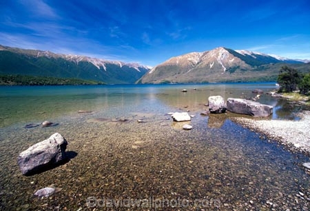 beach;beaches;blue-sky;clean;clear;clear-sky;clear-water;forest;forests;fresh;gravel;gravelly;lake;Lake-Rotoiti;lakes;mountain;mountains;national-park;national-parks;natural;nelson-lakes;Nelson-Lakes-National-Park;pure;south-island;stone;stones;stoney;transparent;untouched;water