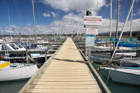 boat;boat-harbour;boat-harbours;boats;coast;coastal;coasts;harbor;harbors;harbour;harbours;jetties;jetty;marina;marinas;mast;masts;Moutere-Inlet;N.Z.;Nelson-Region;New-Zealand;NZ;pier;piers;port;Port-Motueka;ports;S.I.;SI;South-Is.;South-Island;waterside;wharf;wharfes;wharves;yacht;yachts