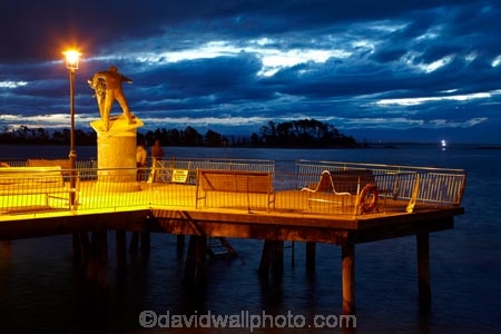 art;art-work;art-works;bronze;bronze-statue;bronze-statues;dock;docks;dusk;evening;Grant-Palliser;jetties;jetty;Nelson;Nelson-City;Nelson-District;Nelson-Region;New-Zealand;night;night_time;nightfall;NZ;pier;piers;public-art;public-art-work;public-art-works;public-sculpture;public-sculptures;quay;quays;S.I.;sculpture;sculptures;Seafarer;Seafarers-Memorial;Seafarers-Memorial;South-Is;South-Island;Statue;statues;Sth-Is;Sunderland-Marine-Pier;sunset;sunsets;twilight;Wakefield-Quay;waterside;wharf;wharfes;wharves