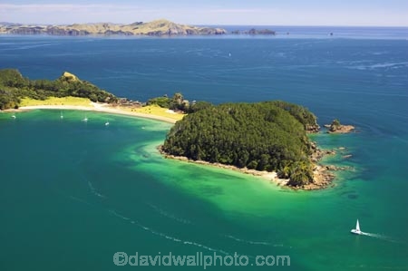 aerial;aerials;bay;bay-of-islands;bays;beach;beaches;beautiful;coast;coastal;coastline;idyllic;island;Motuarohia-is.;Motuarohia-island;natural;nature;new-zealand;north-is.;north-island;north-islands;northland;ocean;paradise;Roberton-Is.;Roberton-Island;russell;sand;scenic;sea;shore;shoreline;sub-tropical;sub_tropical;water;waterside