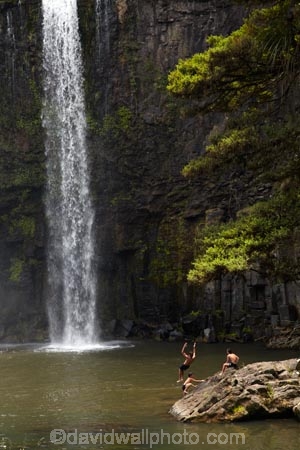 boy;boys;cascade;cascades;child;children;creek;creeks;falls;Hatea-River;jump;jumper;jumping;N.I.;N.Z.;natural;nature;New-Zealand;NI;North-Is;North-Is.;North-Island;Northland;NZ;people;person;playing;scene;scenic;stream;streams;Tikipunga;water;water-fall;water-falls;waterfall;waterfalls;wet;Whangarei;Whangarei-Falls;Whangarei-Waterfall