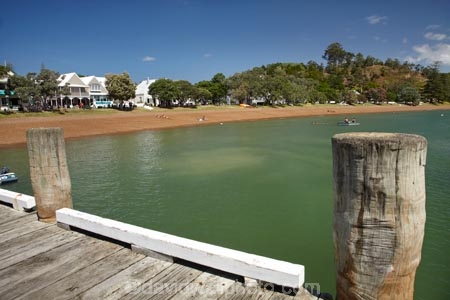 Bay-of-Is;Bay-of-Islands;beach;beaches;coast;coastal;coastline;dock;docks;jetties;jetty;Kororareka;Kororareka-Bay;N.I.;N.Z.;New-Zealand;NI;North-Is;North-Is.;North-Island;Northland;NZ;ocean;pier;piers;quay;quays;Russell;sand;sandy;shore;shoreline;summer;The-Strand;waterfront;waterside;wharf;wharfes;wharves