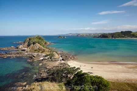 beach;beaches;coast;coastal;coastline;coastlines;coasts;foreshore;N.I.;N.Z.;New-Zealand;NI;North-Is;North-Is.;North-Island;Northland;NZ;Oakura;Oakura-Bay;ocean;oceans;Okiore-Point;Rugged-Point;sand;sandy;sea;seas;shore;shoreline;shorelines;shores;water;Whangaruru-Bay