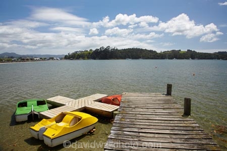 Auckland-Region;boat;boats;coast;coastal;coastline;coastlines;coasts;estuaries;estuary;foreshore;inlet;inlets;jetties;jetty;lagoon;lagoons;Matakana-River;N.I.;N.Z.;New-Zealand;NI;North-Is;North-Is.;North-Island;Northland;NZ;paddle-boat;paddle-boats;Pedal-Boat;Pedal-Boats;pedalo;pedalos;Rodney-District;Sandspit;Sandspit-Campground;Sandspit-Holiday-Park;shore;shoreline;shorelines;shores;summer;summertime;tidal;tide;Warkworth;water