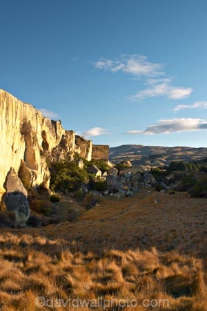 Duntroon;earthquake;earthquakes;fossil-site;geological;geology;Landscape;New-Zealand;North-Otago;sandstone;South-Island;subside;subsidence;waitaki