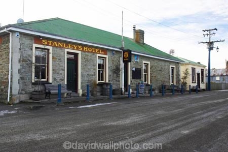 ale-house;ale-houses;architecture;bar;bars;colonial;free-house;free-houses;Historic;Historic-Hotel;historical;history;hotel;hotels;Macraes;macraes-flat;masonary;New-Zealand;north-otago;old;Otago;place;places;pub;public-house;public-houses;pubs;saloon;saloons;South-Island;stanleys-hotel;stanleys-hotel;stone;tavern;taverns;waitaki-district;wood;wooden