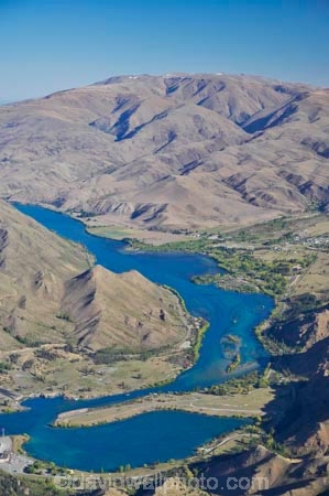 aerial;aerial-image;aerial-images;aerial-photo;aerial-photography;aerial-photos;aerials;lake;Lake-Aviemore;lakes;New-Zealand;North-Otago;Otago;Otematata;South-Island;Waitaki;Waitaki-District;Waitaki-Valley;water