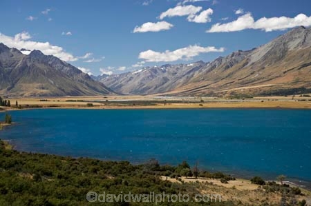 aqua;Ben-Ohau-Range;blue;Canterbury;Dobson-Valley;lake;Lake-Ohau;lakes;Mackenzie-Country;N.Z.;Neumann-Range;New-Zealand;North-Otago;NZ;S.I.;shore;shoreline;SI;South-Canterbury;South-Island;Waitaki-District;water