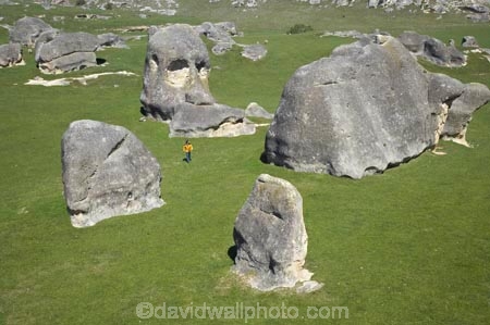 Elephant-Rocks;geological;geology;New-Zealand;North-Otago;Otago;people;person;rock;rock-formation;rock-formations;rock-outcrop;rock-outcrops;rock-tor;rock-torr;rock-torrs;rock-tors;rocks;sedementary;skull;South-Island;stone;tourisit;unusual;unusual-formations;unusual-rocks;Waitaki;Waitaki-District