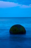 beach;beaches;boulder;coast;coastal;coastline;coastlines;coasts;concretion;foreshore;formation;geological;geology;marble;marbles;Moeraki;Moeraki-Boulder;Moeraki-Boulders;N.Z.;New-Zealand;North-Otago;NZ;ocean;Otago;Pacific-Ocean;rock;rocks;round;S.I.;sea;sedimentary;shore;shoreline;shorelines;shores;SI;South-Is;South-Is.;South-Island;sphere;Sth-Is;unusual-geologocal-feature;unusual-geologocal-features;unusual-natural-feature;unusual-natural-features;unusual-rock;unusual-rocks;Waikati-District;Waitaki-District;Waitaki-Region;water