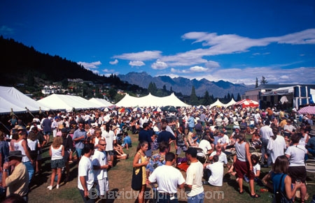 vine;vines;vineyard;vineyards;wine;wines;winery;wineries;grape;grapes;vintage;ultivation;rural;harvest;food;event;people;party;crowd;crowds;tent;tents;tent-city;summer;music;eating;tasting;testing;people