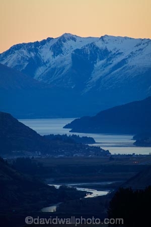 alp;alpine;alps;altitude;Cecil-Peak;dusk;evening;high-altitude;lake;Lake-Wakatipu;lakes;mount;mountain;mountain-peak;mountainous;mountains;mountainside;mt;mt.;N.Z.;New-Zealand;night;night-time;nightfall;NZ;orange;Otago;peak;peaks;Queenstown;range;ranges;S.I.;season;seasonal;seasons;SI;sky;snow;snow-capped;snow_capped;snowcapped;snowy;South-Is.;South-Island;southern-alps;Southern-Lakes;Southern-Lakes-District;Southern-Lakes-Region;summit;summits;sunset;sunsets;twilight;winter