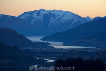 alp;alpine;alps;altitude;Cecil-Peak;dusk;evening;high-altitude;lake;Lake-Wakatipu;lakes;mount;mountain;mountain-peak;mountainous;mountains;mountainside;mt;mt.;N.Z.;New-Zealand;night;night-time;nightfall;NZ;orange;Otago;peak;peaks;Queenstown;range;ranges;S.I.;season;seasonal;seasons;SI;sky;snow;snow-capped;snow_capped;snowcapped;snowy;South-Is.;South-Island;southern-alps;Southern-Lakes;Southern-Lakes-District;Southern-Lakes-Region;summit;summits;sunset;sunsets;twilight;winter