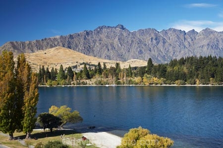 autuminal;autumn;autumn-colour;autumn-colours;autumnal;color;colors;colour;colours;deciduous;fall;lake;Lake-Wakatipu;lakes;leaf;leaves;mountain;mountains;N.Z.;New-Zealand;NZ;oplar;Otago;poplar;poplar-tree;poplar-trees;poplars;Queenstown;S.I.;season;seasonal;seasons;SI;South-Is.;South-Island;Southern-Lakes;Southern-Lakes-District;Southern-Lakes-Region;The-Remarkables;tree;trees;willow-tree;willow-trees;willows