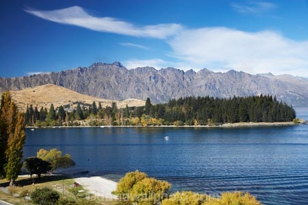 autuminal;autumn;autumn-colour;autumn-colours;autumnal;color;colors;colour;colours;deciduous;fall;lake;Lake-Wakatipu;lakes;leaf;leaves;mountain;mountains;N.Z.;New-Zealand;NZ;oplar;Otago;poplar;poplar-tree;poplar-trees;poplars;Queenstown;S.I.;season;seasonal;seasons;SI;South-Is.;South-Island;Southern-Lakes;Southern-Lakes-District;Southern-Lakes-Region;The-Remarkables;tree;trees;willow-tree;willow-trees;willows