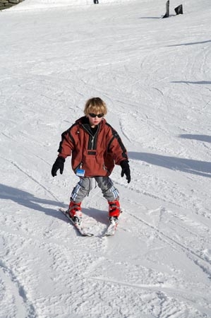 alpine-resort;alpine-resorts;alpne;alps;boy;boys;brother;brothers;child;Child-Learning-to-Ski;children;kid;kids;little-boy;little-boys;mountain;mountains;N.Z.;New-Zealand;NZ;Otago;Queenstown;Region;Remarkables-Alpine-Resort;Remarkables-Ski-Area;Remarkables-Skifield;resort;S.I.;season;seasonal;seasons;SI;ski;ski-field;ski-fields;ski-resort;ski-resorts;skier;skiers;skifield;skifields;skiing;slope;slopes;snow;snowy;South-Is;South-Is.;South-Island;Southern-Lakes;Southern-Lakes-District;Southern-Lakes-Region;The-Remarkables-Alpine-Resort;white;winter;winter-resort;winter-resorts;winter-sport;winter-sports;wintery