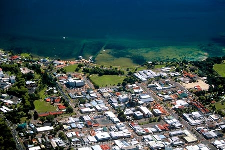 aerials;lakes;town;towns;cities;city;township;thermal;tourism;village