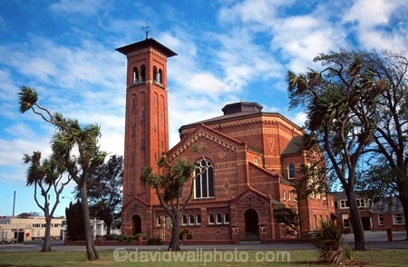 historical;history;old;brick;bricks;congregation;congregate;building;Italian;cabbage-tree;Romanesque-design;John-Mair;Italo_Byzantine-period;mosaic;campanile;bell-tower