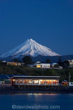 cafe;cafes;cuisine;dining;dusk;evening;Gusto-Restaurant;Gustos-Restaurant;Mount-Egmont;Mount-Taranaki;Mount-Taranaki-Egmont;Mountain;mountainous;mountains;mt;Mt-Egmont;Mt-Taranaki;Mt-Taranaki-Egmont;mt.;Mt.-Egmont;Mt.-Taranaki;Mt.-Taranaki-Egmont;N.I.;N.Z.;New-Plymouth;New-Zealand;NI;nightfall;North-Is;North-Is.;North-Island;NZ;Ocean-View-Parade;Port-Taranaki;restaurant;restaurants;season;seasonal;seasons;snow;Taranaki;twilight;volcanic;volcano;volcanoes;winter