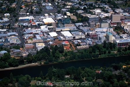 aerials;beach;beaches;bridge;bridges;curve;curves;house;houses;residential;rivers;town