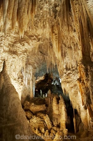 Aranui-Cave;Aranui-Caves;cave;cavern;caverns;caves;caving;geographic;geographical;geography;geological-feature;geological-features;geological-formation;geological-formations;King-Country;limestone-cave;limestone-caves;N.I.;N.Z.;nature;New-Zealand;NI;North-Island;NZ;potholing;spelunk;spelunking;stalactite;stalactites;stalagmite;stalagmites;tourism;travel;under-ground;under_ground;underground;Waikato;Waitomo;Waitomo-Cave;Waitomo-Caves
