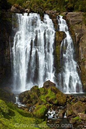 cascade;cascades;fall;falls;Marokopa-Fall;Marokopa-Falls;Marokopa-River;N.Z.;natural;nature;New-Zealand;North-Is;North-Island;Nth-Is;NZ;scene;scenic;Waikato;Waikato-Region;Waitomo-District;water;water-fall;water-falls;waterfall;waterfalls;wet
