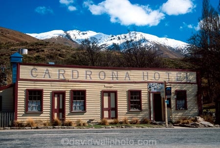 historic-building;historical;historic;store-front;building;buildings;warped