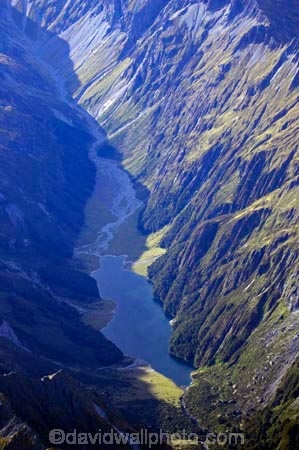 aerial;aerial-photo;aerial-photography;aerial-photos;aerials;air-to-air;Hunter-Valley;lake;Lake-Creek;lakes;N.Z.;New-Zealand;NZ;Otago;ravine;ravines;South-Island;valley;valleys;Young-Range