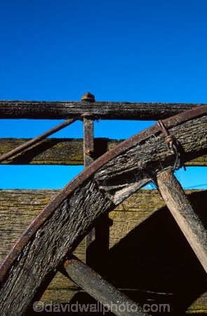 cart-wheel;cartwheel;fence;goldrush;historic;history;relic;rim;spokes;wheel;wooden;wooden-wheel;wreck