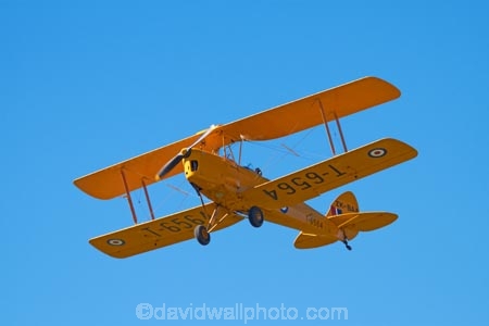 aeroplane;aeroplanes;air-craft;air-display;air-displays;air-force;air-show;air-shows;aircraft;airforce;airplane;airplanes;airshow;airshows;aviating;aviation;aviator;aviators;biplane;biplanes;De-Havilland-DH-82A-Tiger-Moth;De-Havilland-DH-82A-Tiger-Moths;De-Havilland-Tiger-Moth;De-Havilland-Tiger-Moths;demonstration;display;displays;flight;flights;fly;flying;historic;historical;N.Z.;new-zealand;nz;Old;Otago;plane;planes;S.I.;SI;sky;South-Is;south-island;Sth-Is;Tiger-Moth;Tiger-Moths;vintage;Wanaka;war;warbird;warbirds;Warbirds-over-Wanaka;ZK_BAH