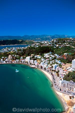 beaches;sand;gravel;water;sea;ocean;harbor;harbors;harbours;harbour;swim;swimming;swimmer;swimmers;sunbathe;sun-bathe;summer;play;capital;shoreline;waterfront;capital-city